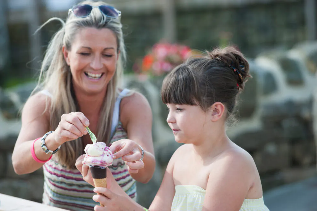 G & T’s Ice Cream Parlour